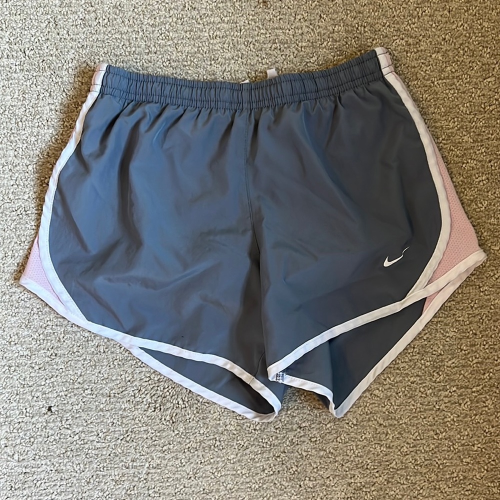Girls nike shorts
